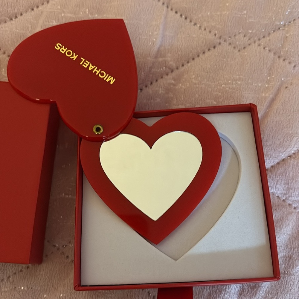 Michael Kors Heart mirror
